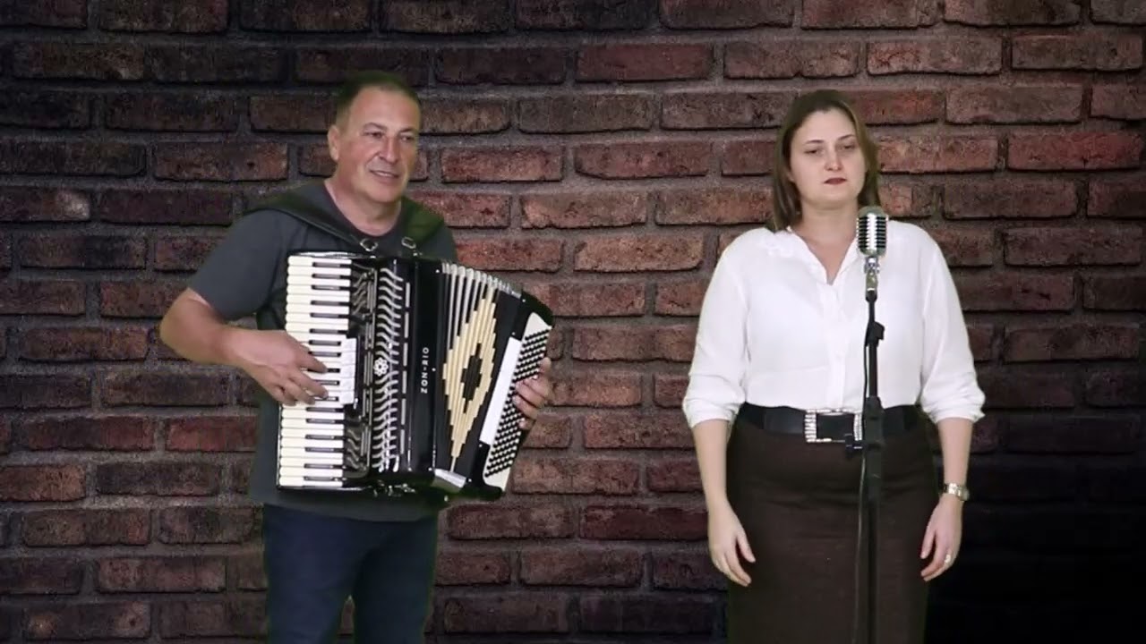Eu Prefiro Ficar Com Jesus - Roseméri Vaz
