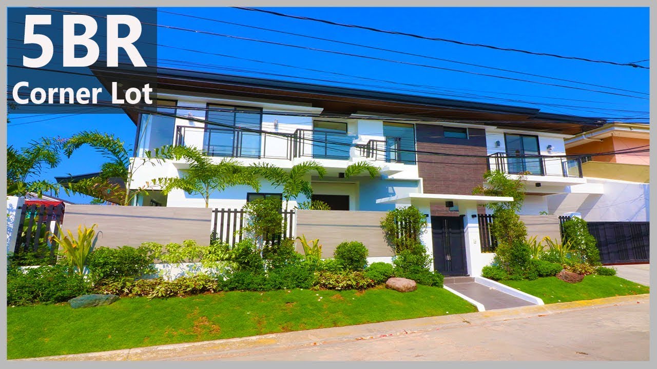 ID: P23   |  Centrally Located  | BF HOMES CORNER House and Lot for SALE  | 370sqm. FA