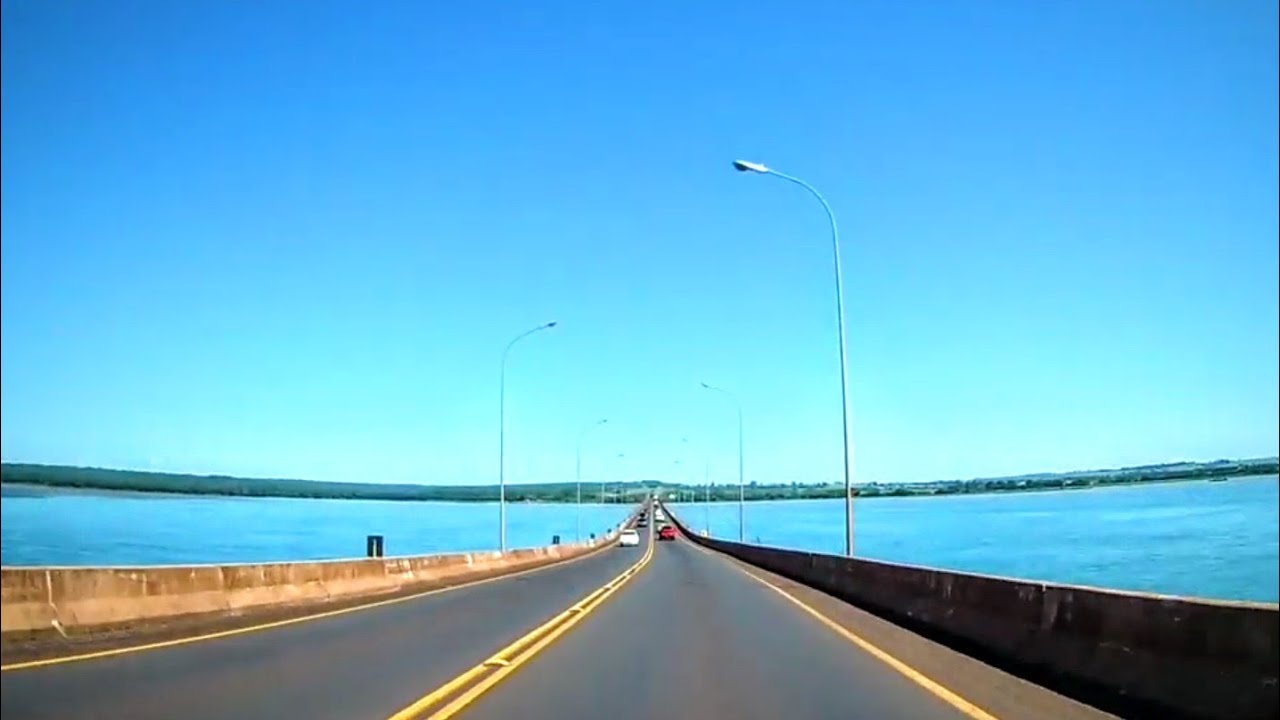 Ponte sobre o Rio Paraná divisa de Guaíra/PR com Mundo Novo/MS
