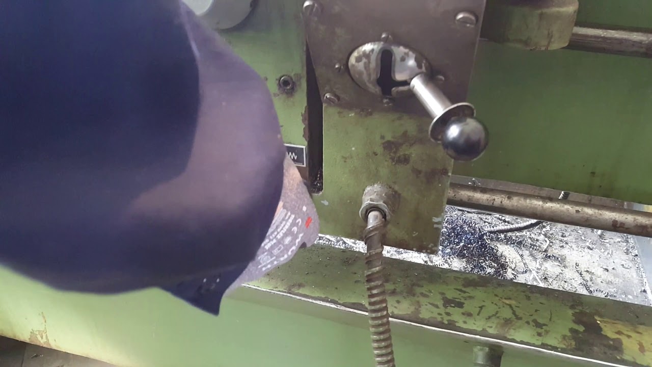 Rukovanje tokarskim strojem