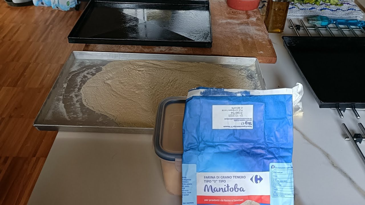 Pizza in Teglia Romana con Planetaria e farina Manitoba del Supermercato (Parte 3 Stesura e cottura)