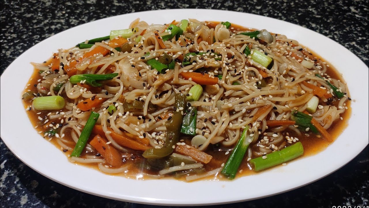 Vegetable Chow Mein tui taka siamdan..Veg Chow mein Recipe