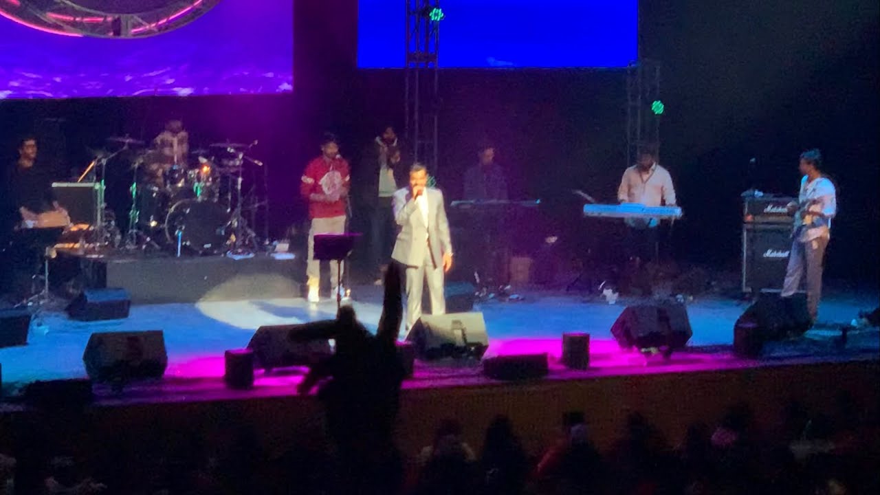🇨🇦 Arjan Dhillon and Nimrat Khaira live show winnipeg || Live show canada punjabi singer