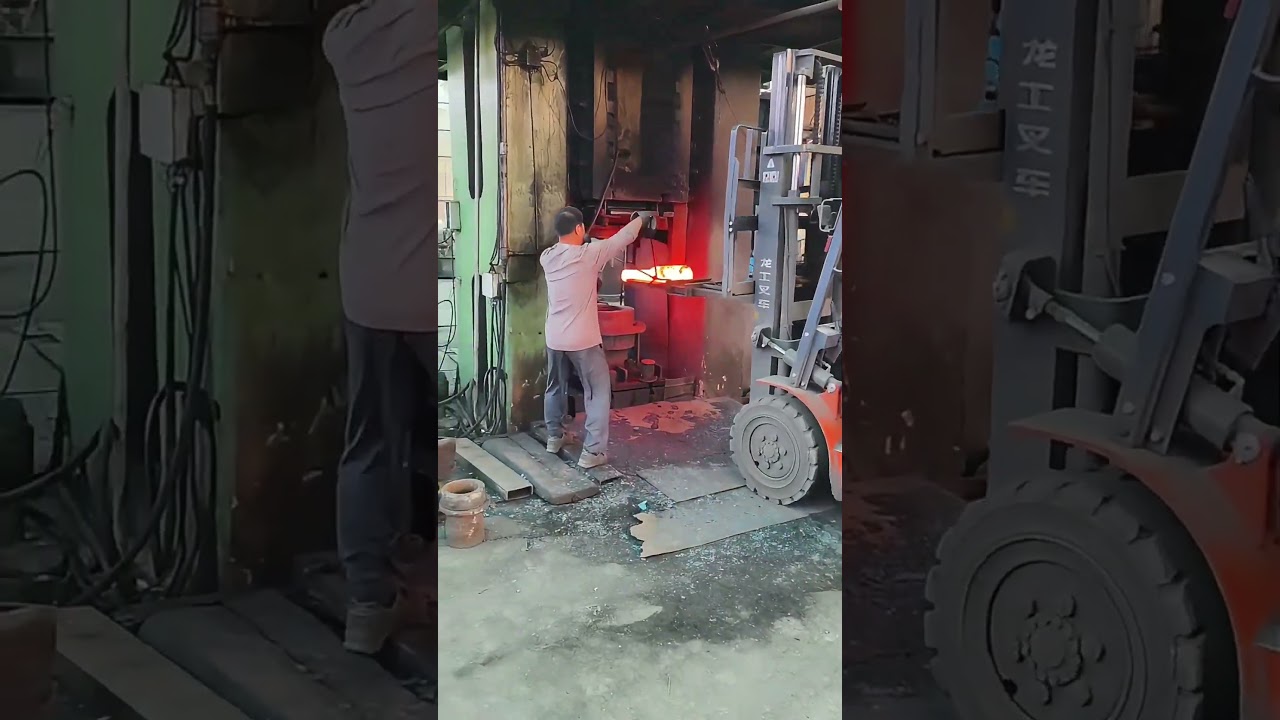Hot rolling by roll forging machine  #rollforging