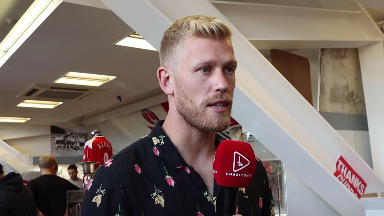 Addicks squad visit the Charlton Athletic Museum (September 2022)