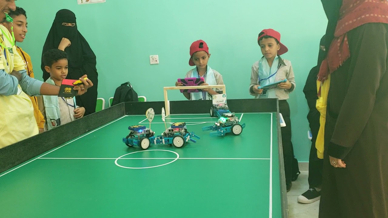 البطولة المحلية الثانية للروبوت ٢٠٢٠ مسابقة كرة قدم الروبوتات للفئة من ٦ الى ٩ سنوات.