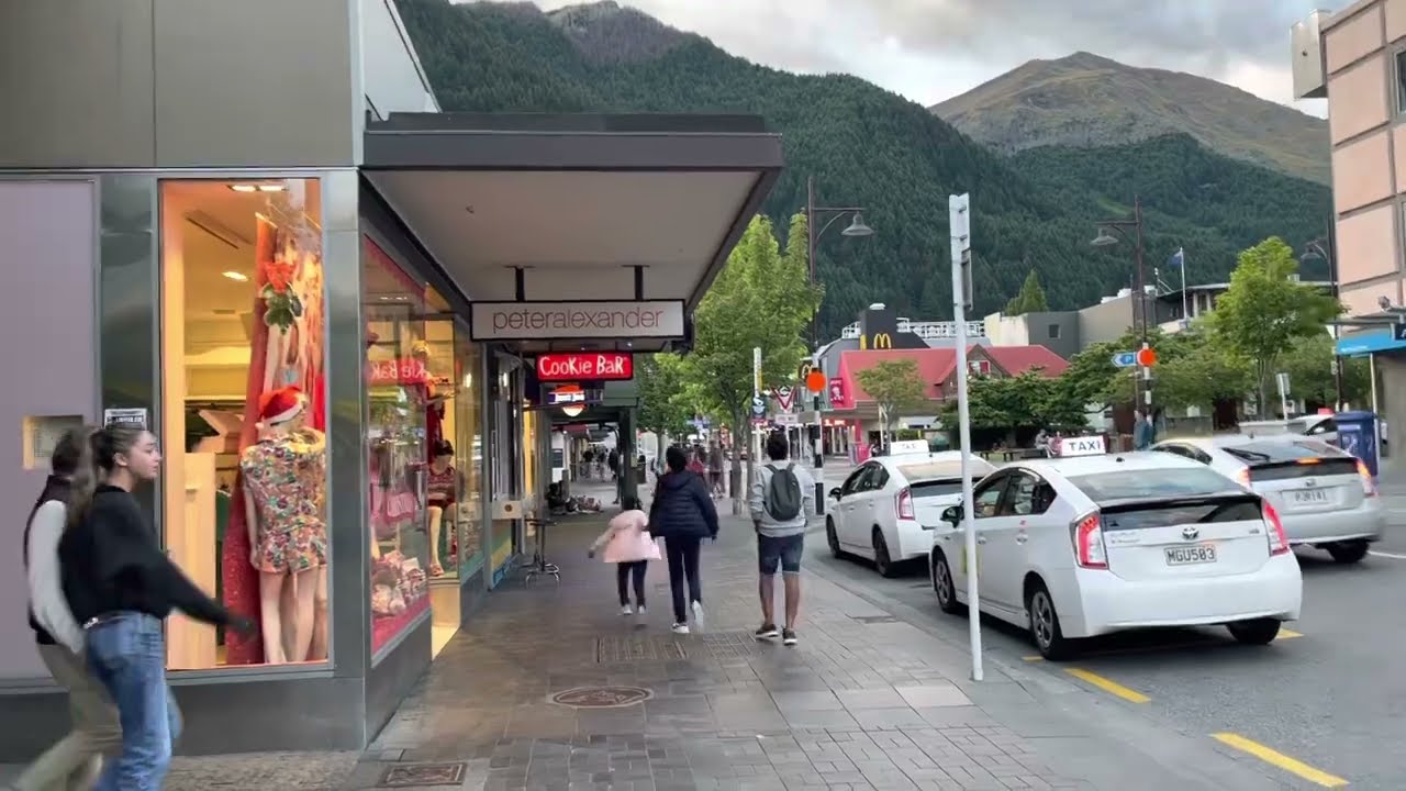Queenstown City Centre | Queenstown Lake | Queenstown | South Island | NewZealand | న్యూజిలాండ్