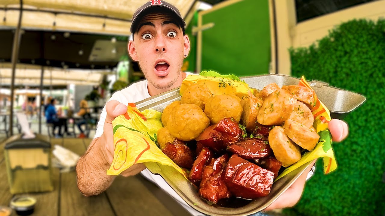 Dijeron Que Tenía Que Probar Esta Carne Ahumada En Puerto Rico!