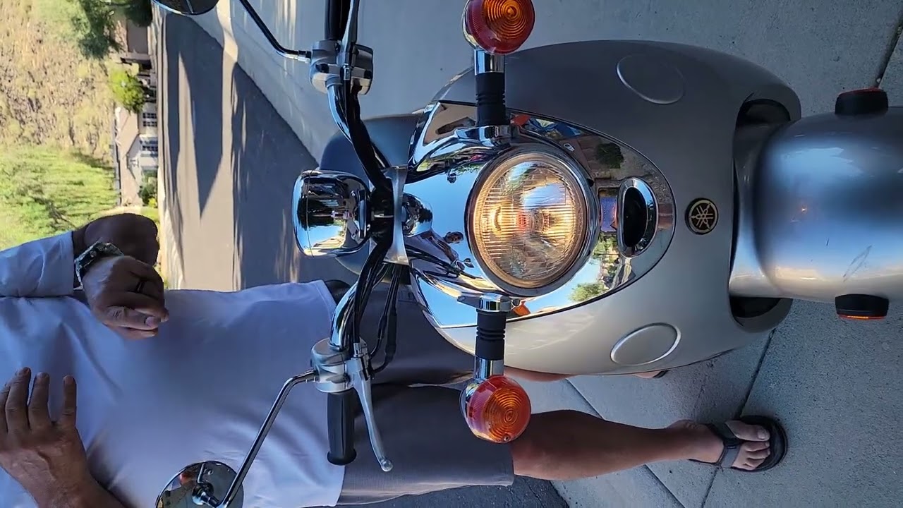 yamaha vino 50cc scooter.