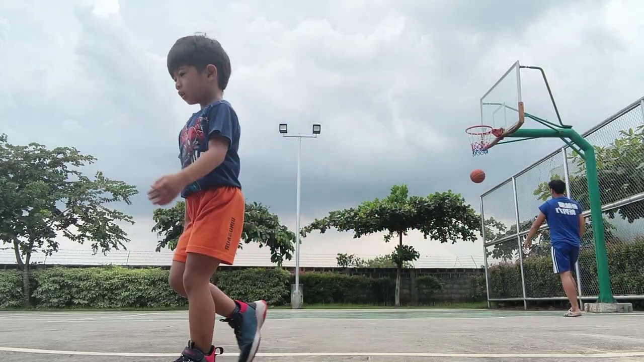 Do you still remember the last time you have a father and son bonding? 