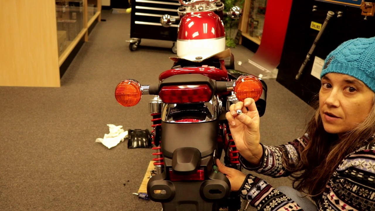 HONDA MONKEY CLEAR TAIL LIGHT with INTERGRATED TURN SIGNALS - AMAZING UPGRADE  #HardRacing #Grom