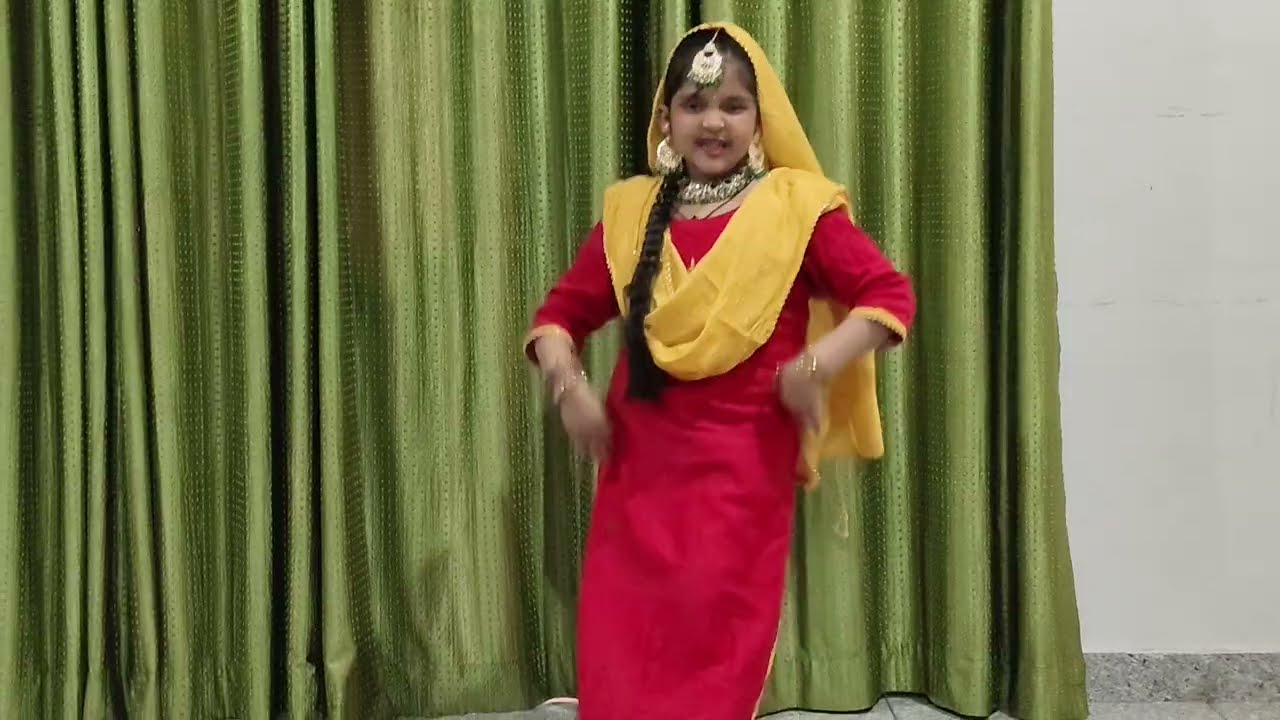 Panjabi girl dance#ChitteSuitTeDaagPaiGaye #PunjabiSong #TrendingPunjabi #PunjabiReels #ViralSong