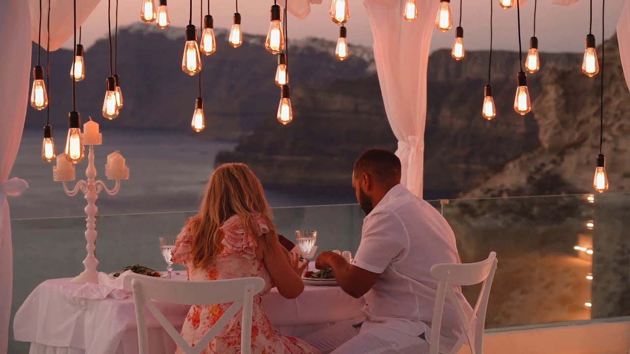 How to Propose in Santorini, The Right Way!