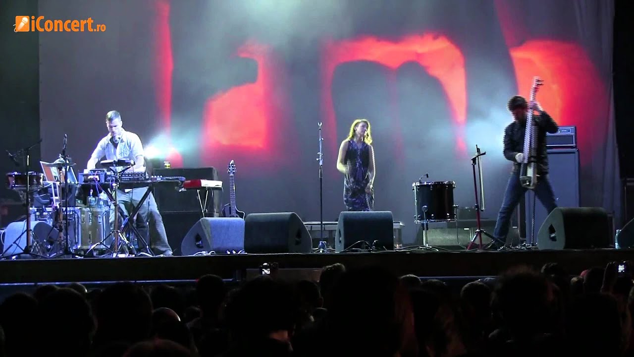 Lamb - Little Things - LIVE - B'ESTFEST 2011 - iConcert.ro