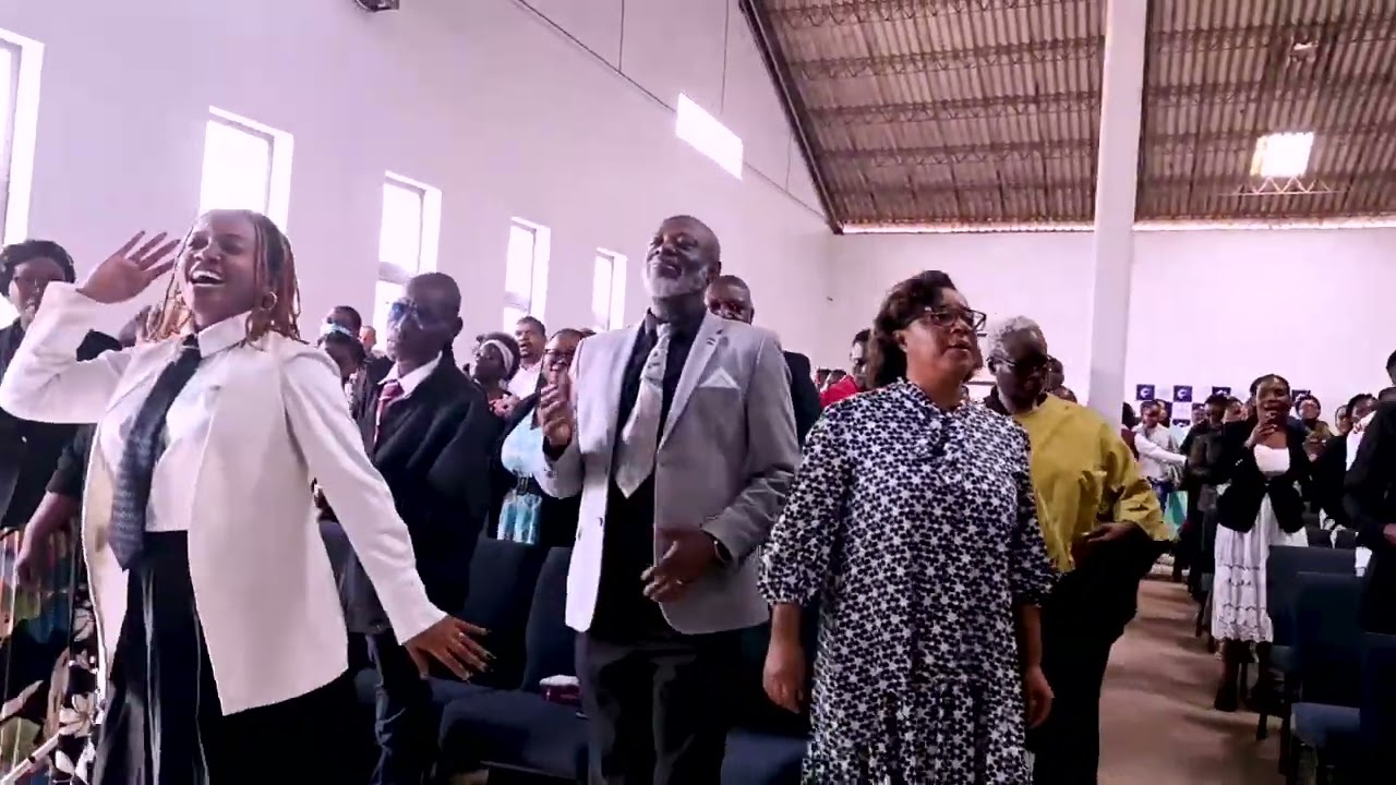 Awesome God by Proclaim | Performed by Celebration Church Maputo