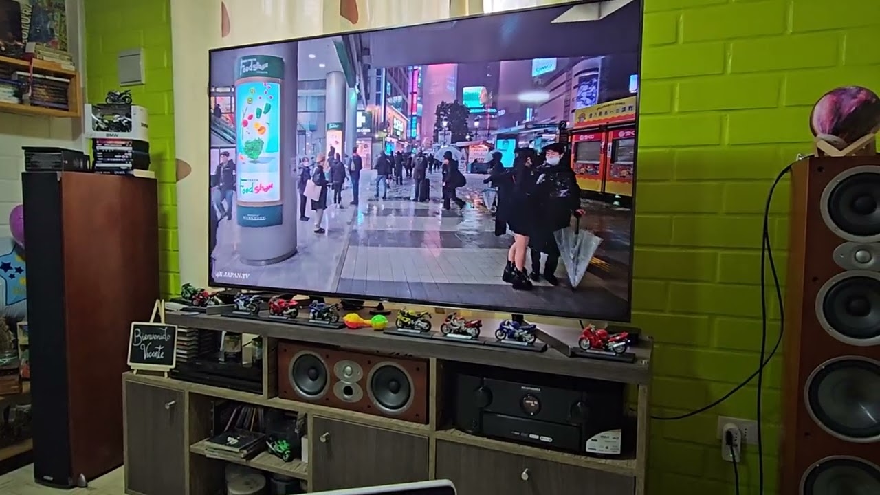 Venta y detalles del equipamiento de sonido y video Sony, Marantz y Polk