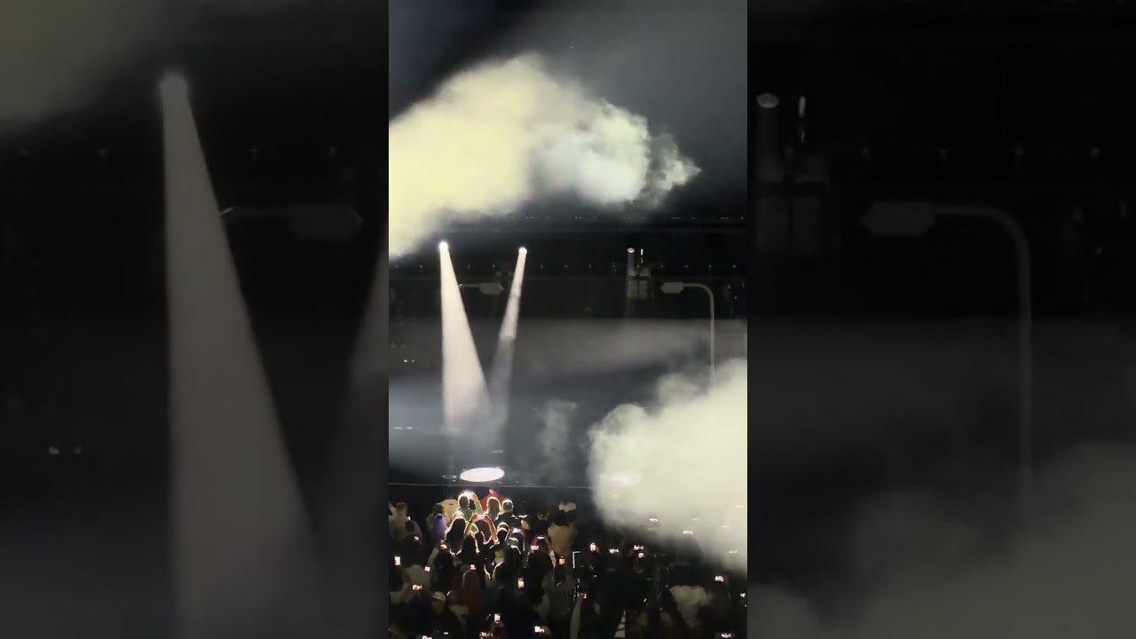 Pet Shop Boys - Festival de Viña del Mar -obertura- @festivaldevinachile #petshopboys 