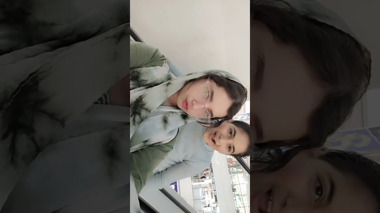 New vloggg wave Mall 