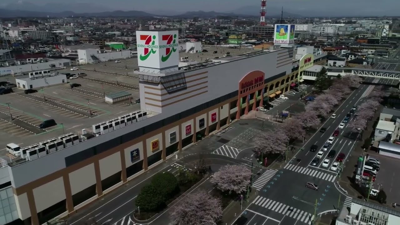 【空撮】ショッピングモール ベルモール