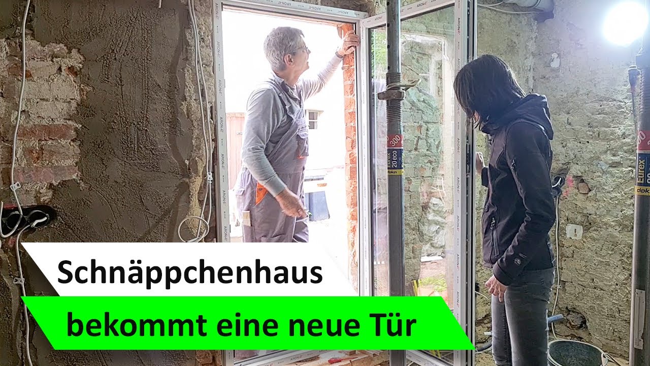Schnäppchenhaus #19 🏡 Terrassentür einbauen & Balken aufarbeiten
