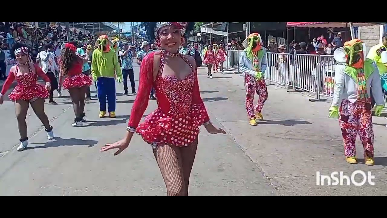 CARNAVAL DE BARRANQUILLA 2025,BAILARINAS GAROTAS Y DISFRACES