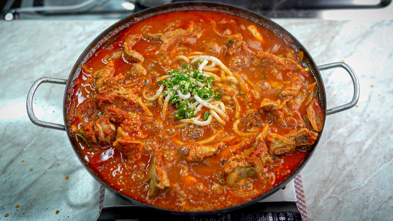지금 당장 팔아도 걱정없는 매운 돼지갈비찜 계속 땡기네요