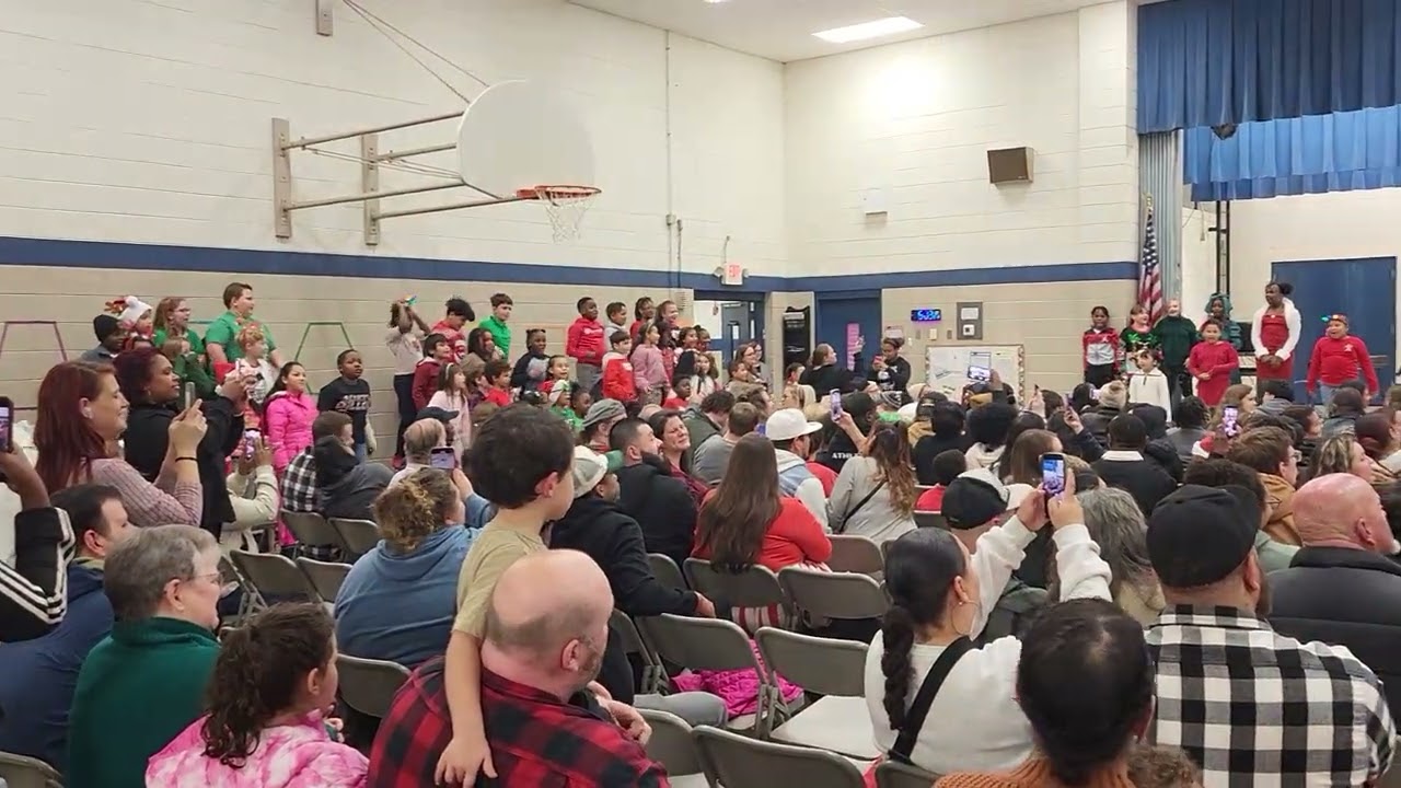 2nd and 3rd Grade Choir 1st song