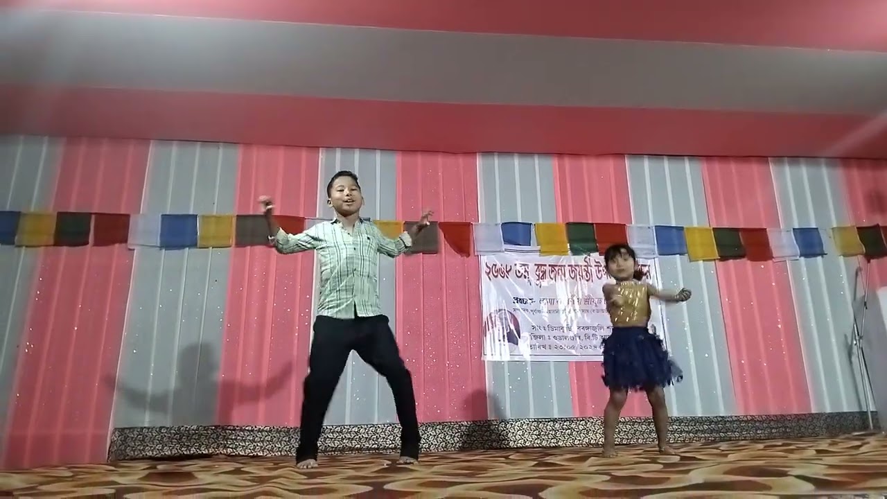 मेरे छोरा और छोरी कि जुगलबंदी जोढ़ी मे dance करते हुवे.. दर्सको को atraction करते हुवे ❤️❤️❤️👌👌👌