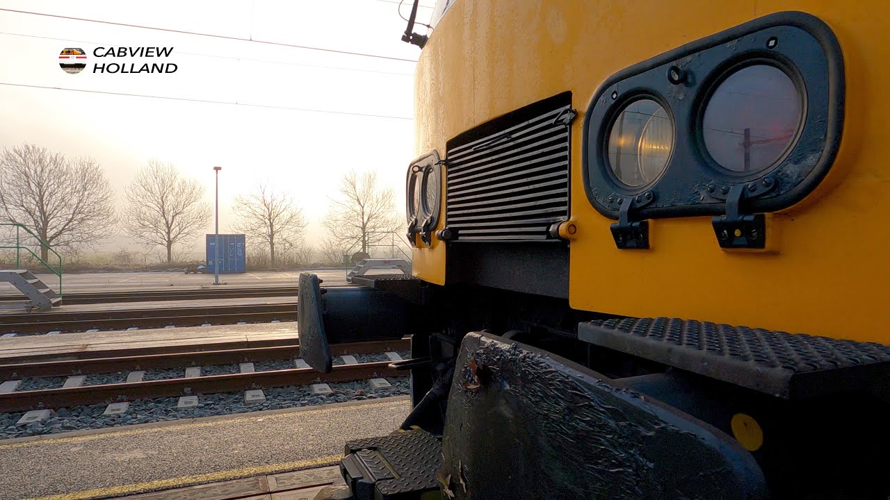 This is so weird! Hoofddorp Opstel - Schiphol - Amersfoort DDZ 17/12/2022