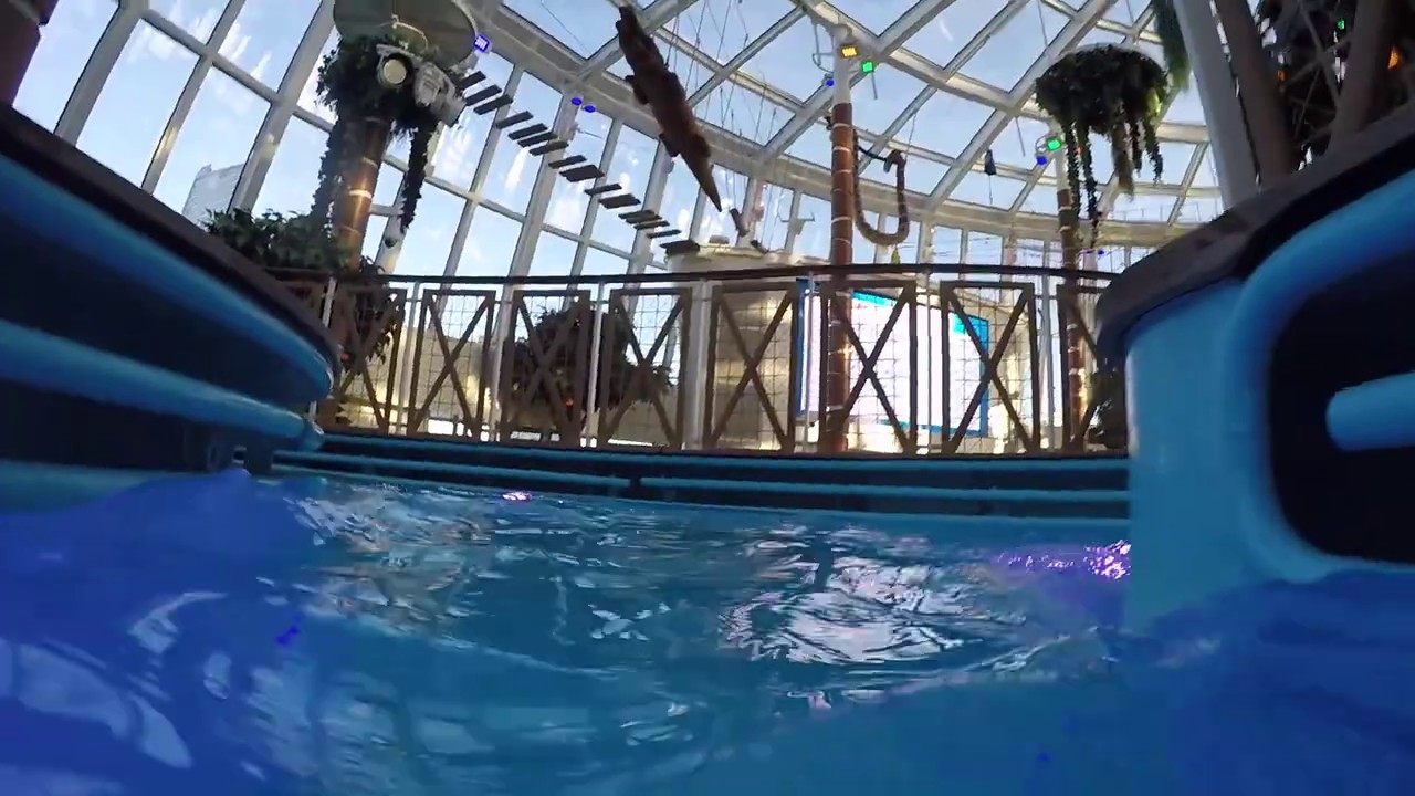 AIDAnova | Wasserspaß in den Pools und dem Racer