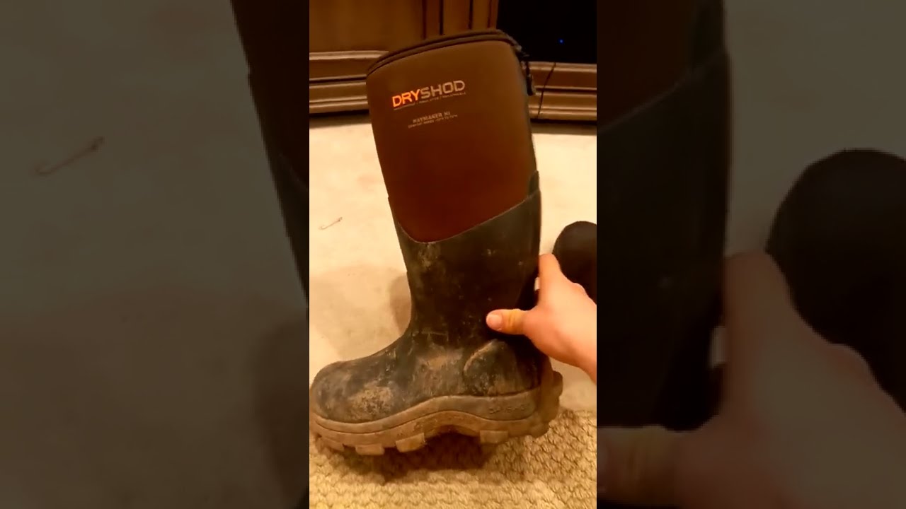 Comparing Muck boots vs. Dryshod!