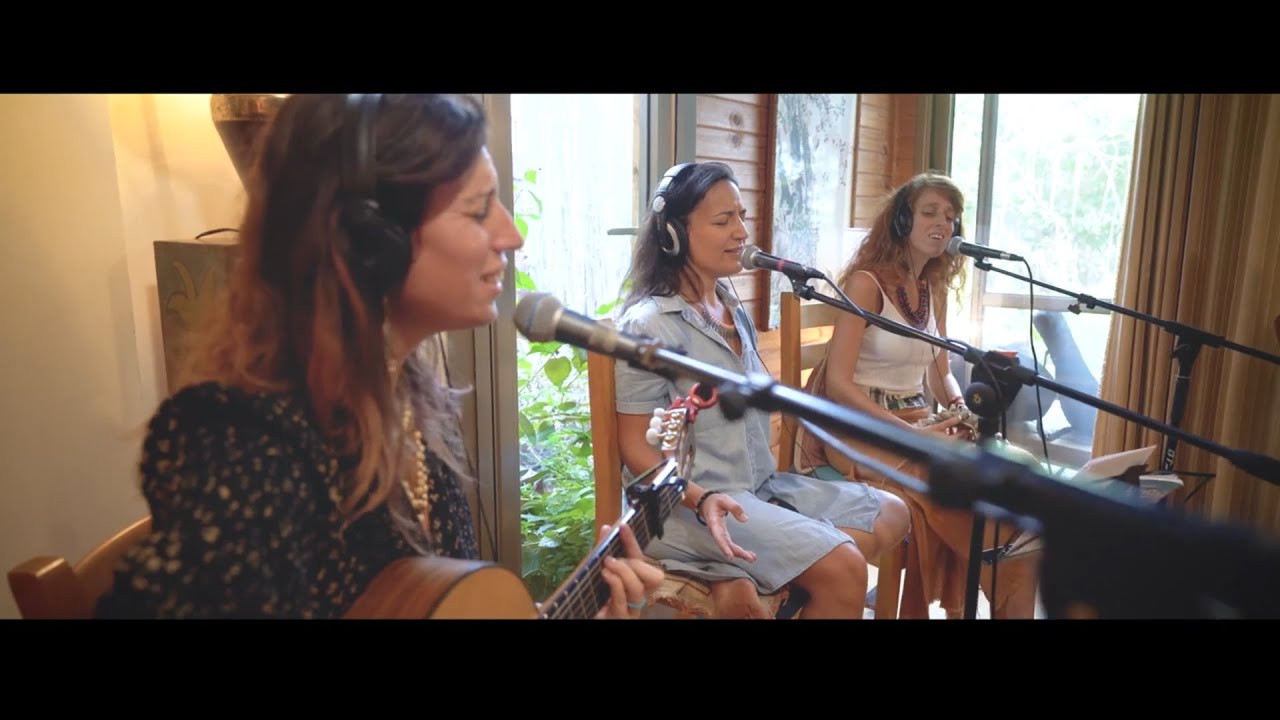 Sheffy Oren Bach - Halelay (feat. Eli Kesem Naharan and Sandrine Santal) / שפי אורן בך - הללי
