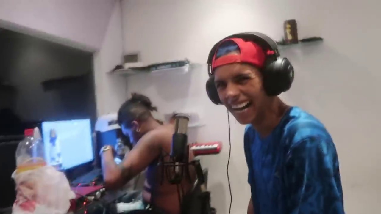 🔴 FUI NO ESTÚDIO COM MC RICK E DESCOBRI COMO ELE FAZ MÚSICA