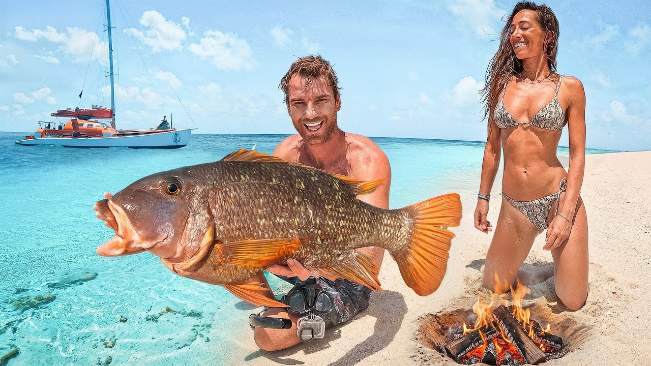 Life On The Ocean In Remote Australia (TREASURE HUNTING & SPEARFISHING)