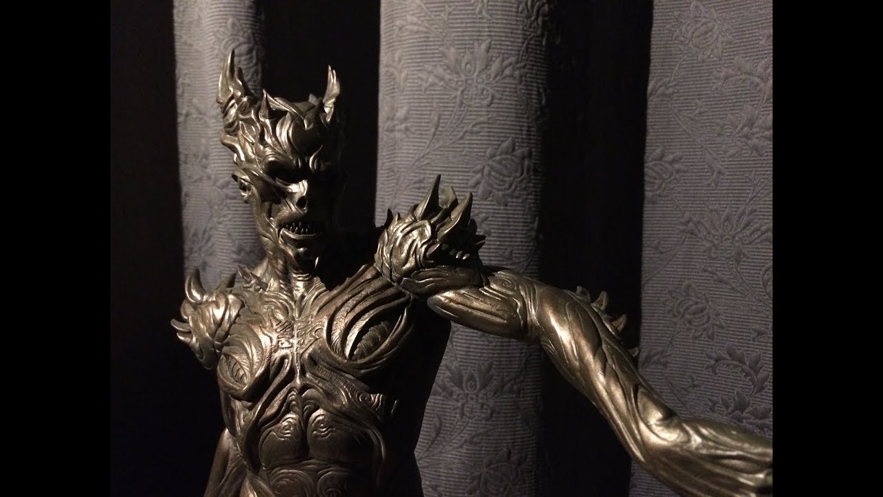 Sideshow Collectibles Drake maquette review