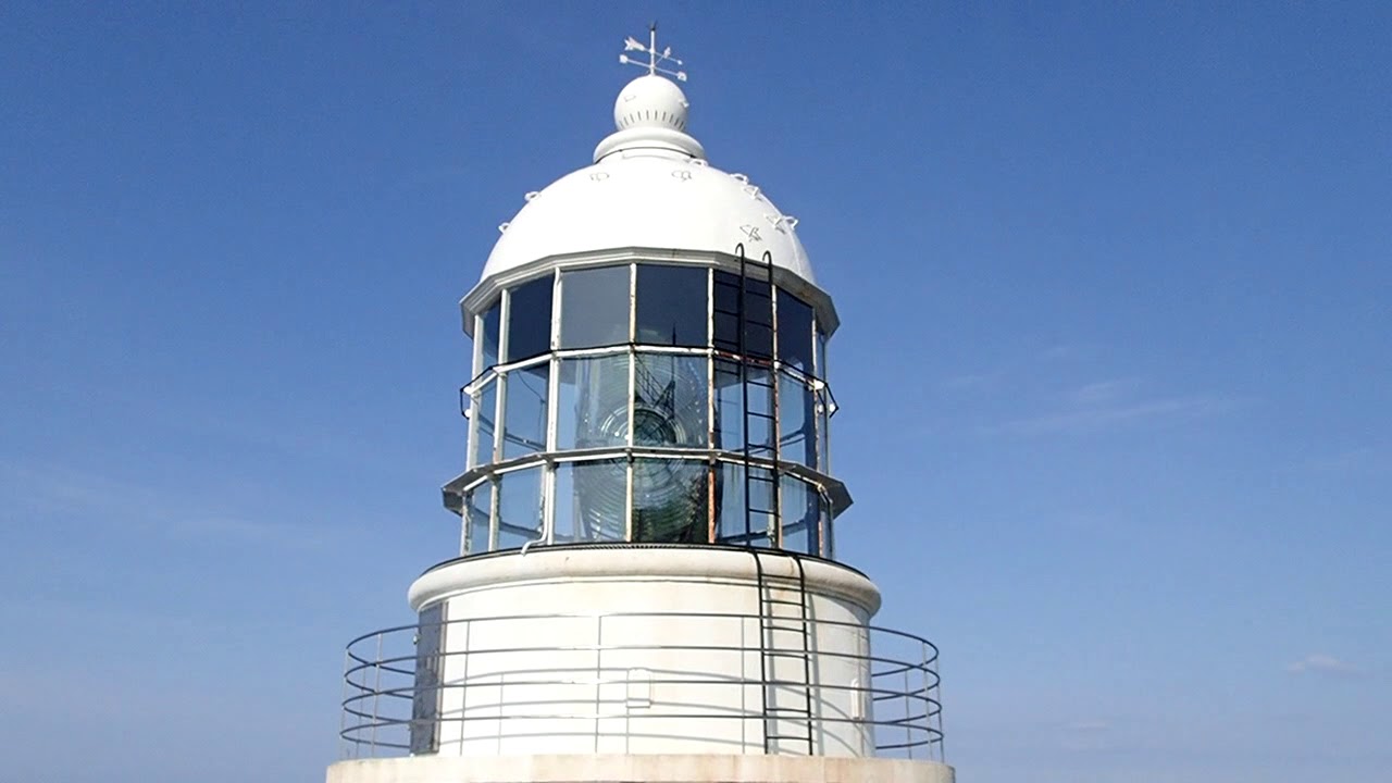 経ヶ岬灯台 Kyougamisaki Lighthouse