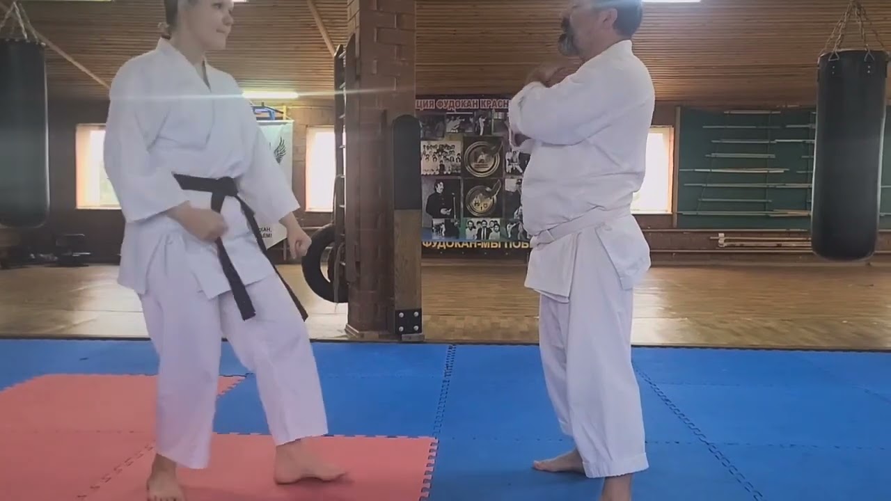 Принцыпы ударов, Бункай кунку и бассай