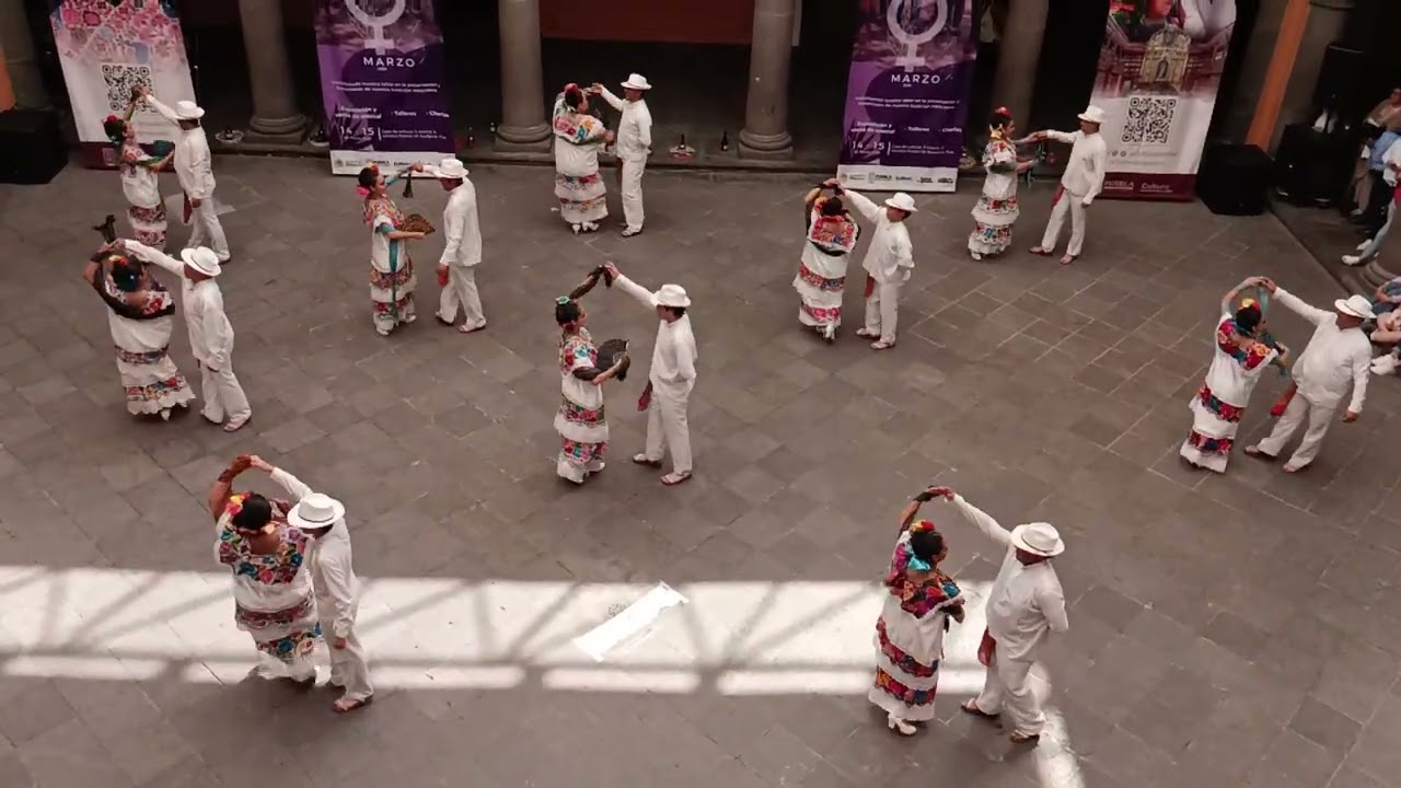 Ballet Folklorico Calpulli Presentacion en Casa de Cultura Puebla 