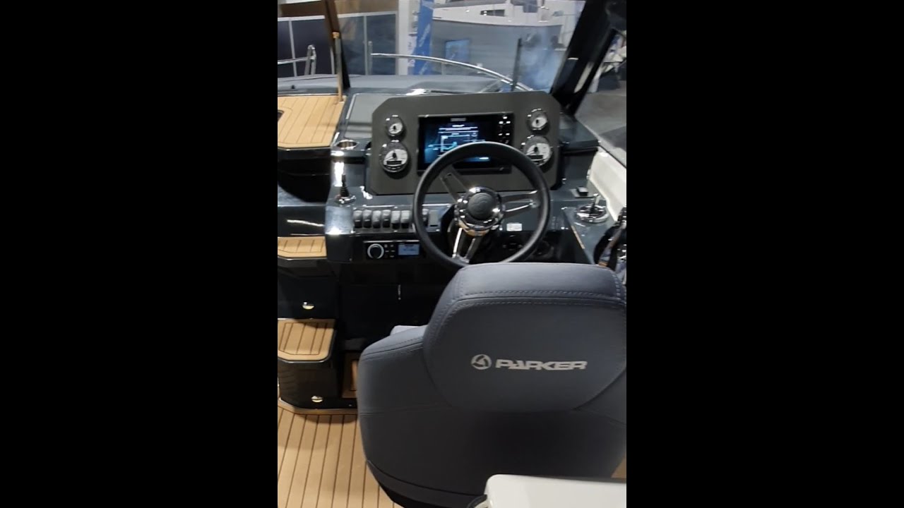 Parker 800 Cruiser