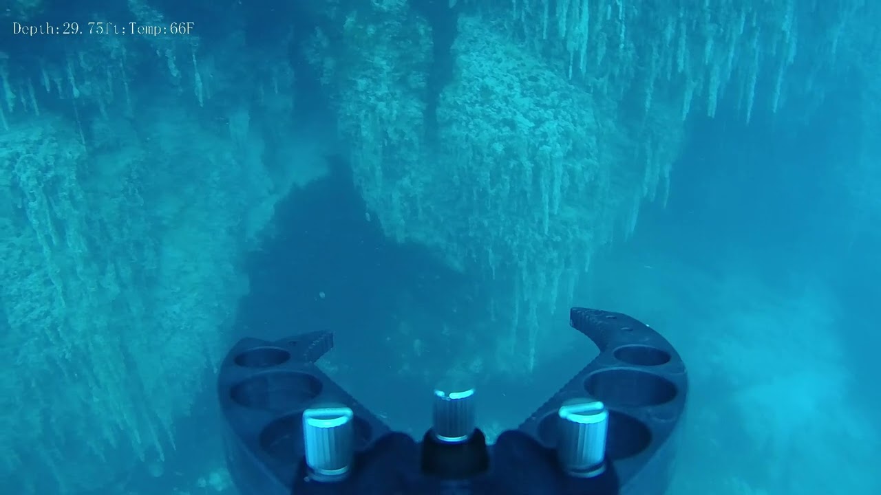 Exploring Underwater in Green Lakes State Park NY: July 2024