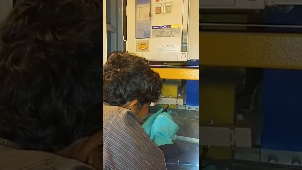 Live busbar- Installation Current Transformer for Energy Meter