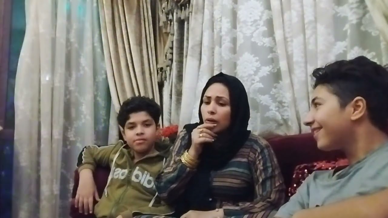 مقلب الاكل بره البيت