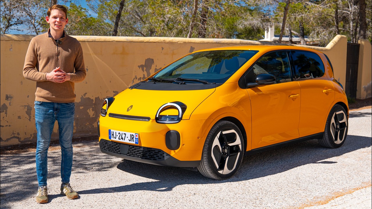 Ilyen az &uacute;j Renault Twingo - T&eacute;nyleg OLCS&Oacute; maradt!