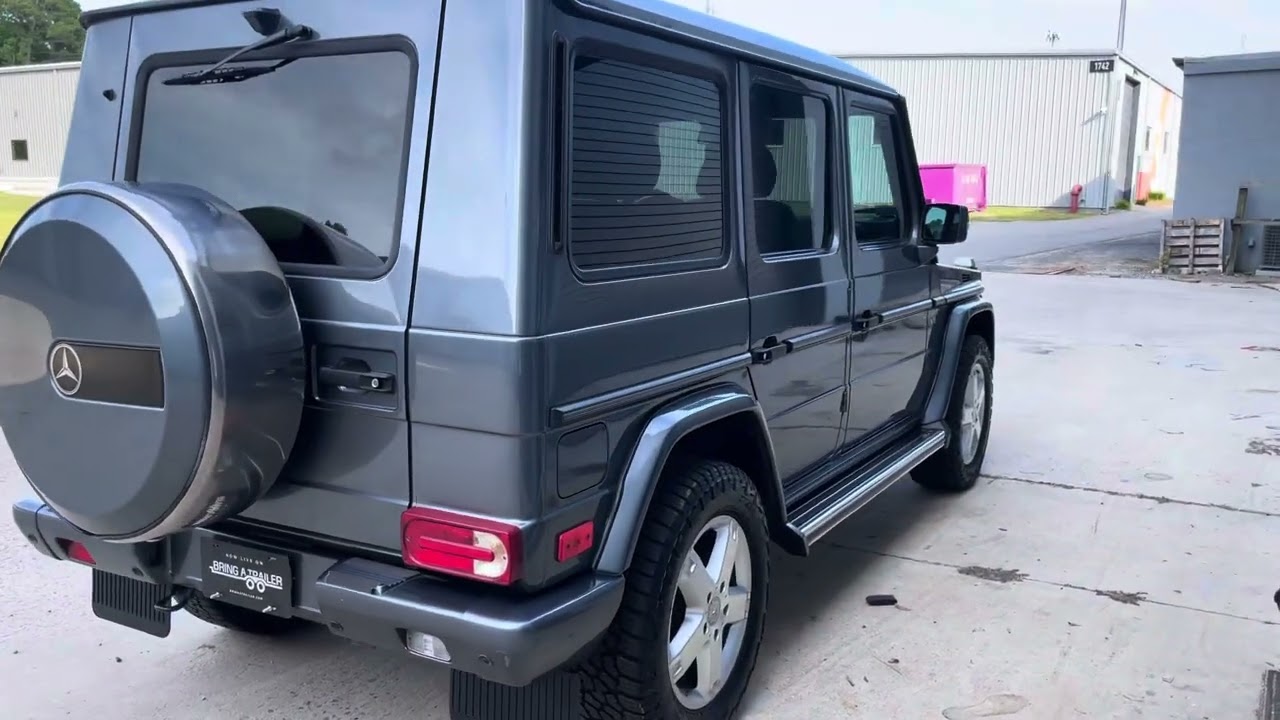 2008 Mercedes G500 - lockers and leather! W463