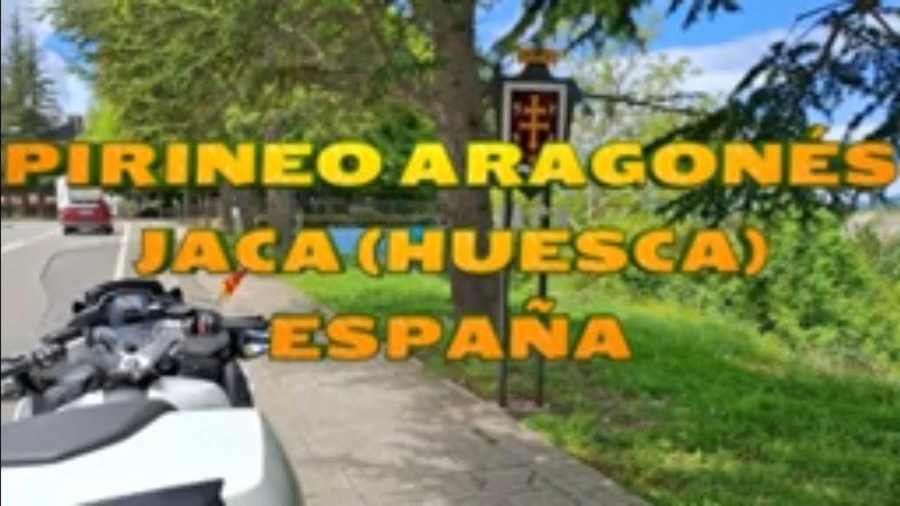 JACA (HUESCA) EN MOTO POR PIRINEO ARAGONÉS. CON MOTO BMW R1250RT