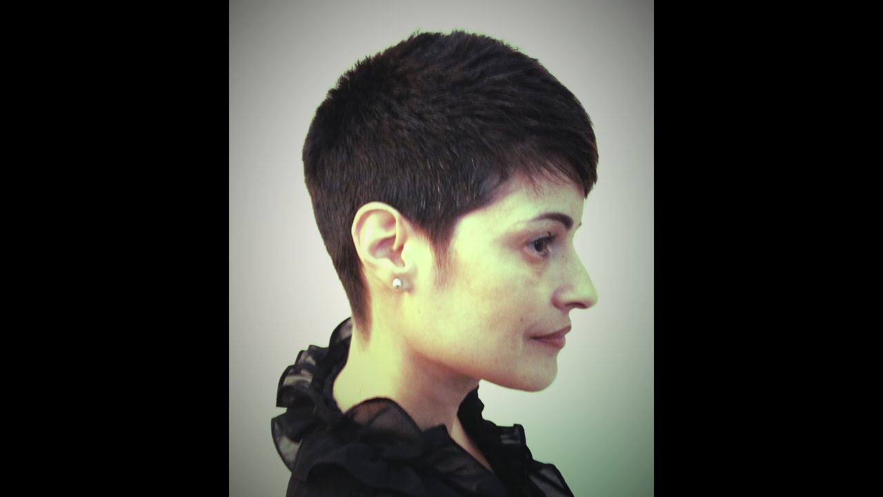 Rihanna Inspired Short Haircut Tutorial