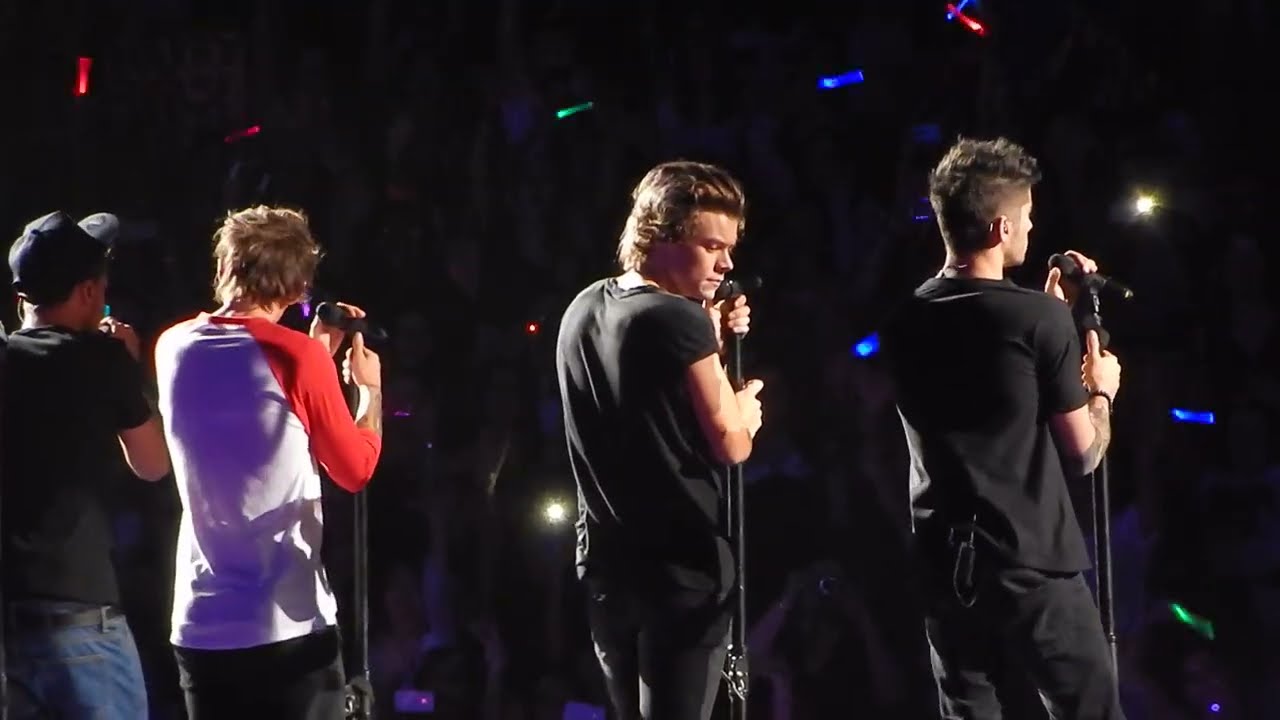 One Direction - Moments - 16/10/2013 Melbourne