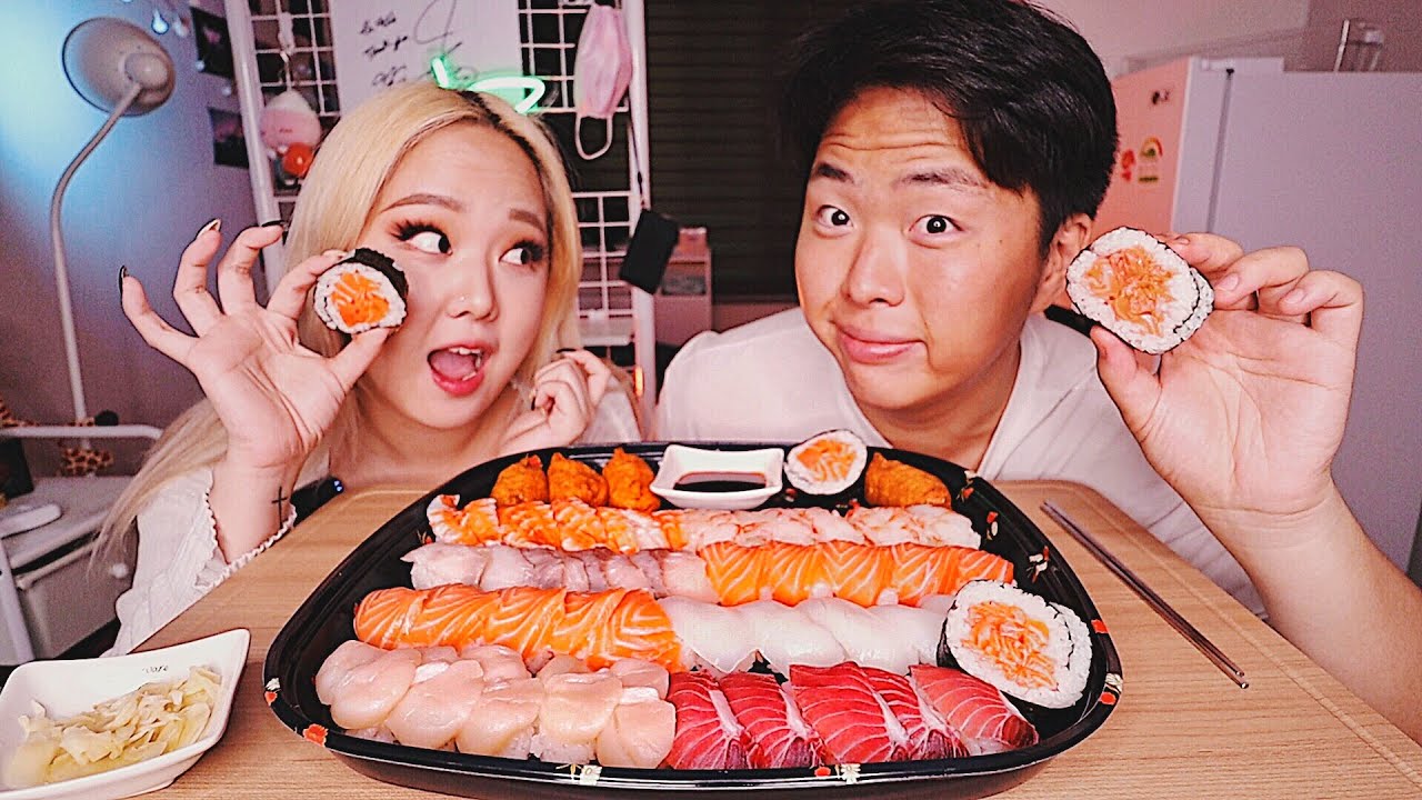 КОРЕЙСКИЕ СУШИ из МАГАЗИНА! Культ Еды в Корее. Как знакомятся корейцы? Мукбанг