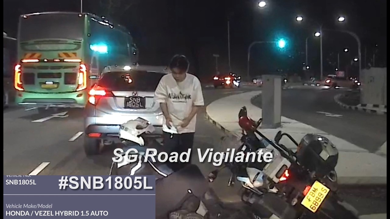 24feb2026 phv #SNB1805L honda vezel changing lane without due care and hit aetos aux police officer