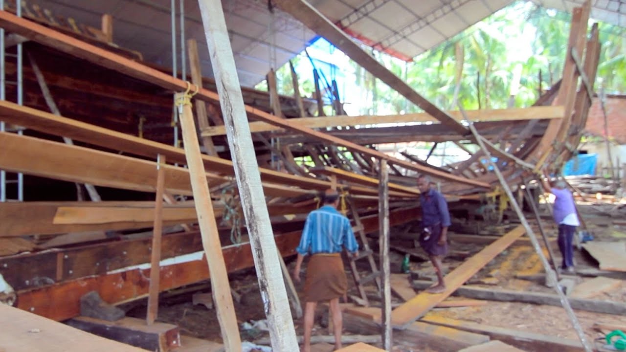 Treading Water • URU craftsmen & the art of boat building • Beypore, INDIA